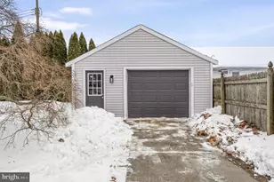 16 Bowen Ave, Woodstown, NJ 08098 - Photo 35