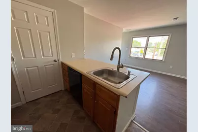 176 N Broadway, Pennsville Township, NJ 08070 - Photo 7