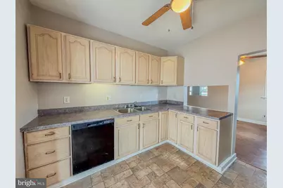 322 Green Avenue, Carneys Point, NJ 08069 - Photo 7