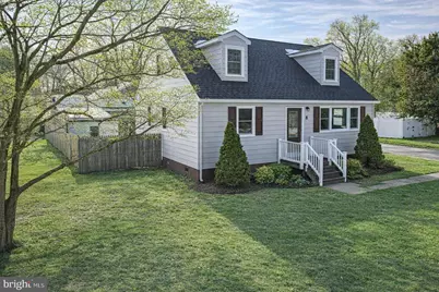 8 Riviera Drive, Pennsville, NJ 08070 - Photo 1