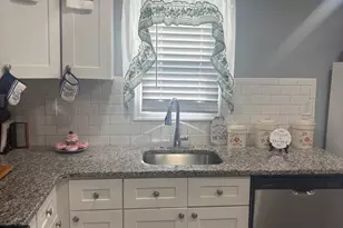 98 Railroad Ave, Penns Grove, NJ 08069 - Photo 15