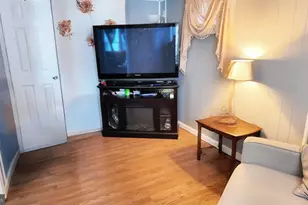 98 Railroad Ave, Penns Grove, NJ 08069 - Photo 31