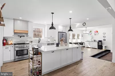 235 E Pittsfield Street, Pennsville, NJ 08070 - Photo 3