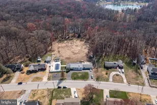 235 E Pittsfield St, Pennsville, NJ 08070 - Photo 3