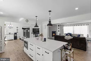 235 E Pittsfield St, Pennsville, NJ 08070 - Photo 5