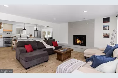 235 E Pittsfield Street, Pennsville, NJ 08070 - Photo 9