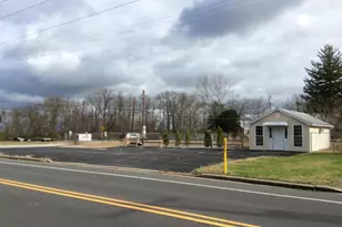 104 N Hook Rd, Pennsville Township, NJ 08070 - Photo 1