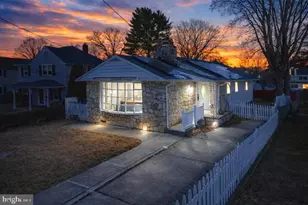 17 Maplewood Ave, Carneys Point, NJ 08069 - Photo 1