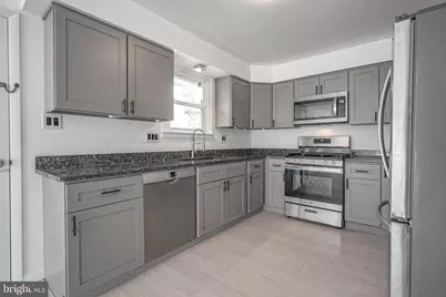 17 Maplewood Avenue, Carneys Point, NJ 08069 - Photo 5