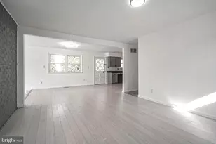 17 Maplewood Ave, Carneys Point, NJ 08069 - Photo 17