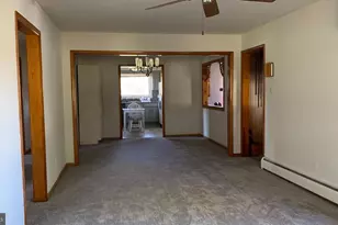 116 N Golfwood Ave, Carneys Point, NJ 08069 - Photo 9