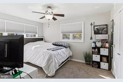 62 East End Avenue, Carneys Point, NJ 08069 - Photo 9