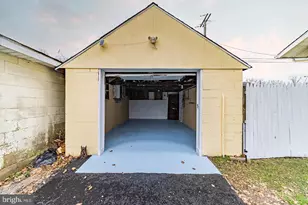 252 G St, Carneys Point, NJ 08069 - Photo 7