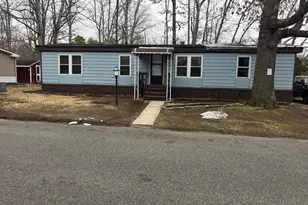 10 Cedarwood Dr, Pittsgrove, NJ 08318 - Photo 1