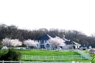 120 Oechsle, Woodstown, NJ 08098 - Photo 1