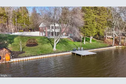 61 Lakeview Drive, Woodstown, NJ 08098 - Photo 1