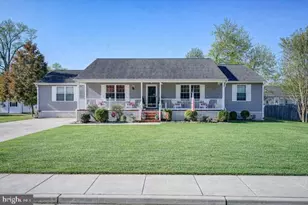 121 Princeton Rd, Pennsville Township, NJ 08070 - Photo 1