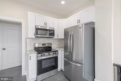 261 B Street, Carneys Point, NJ 08069 - Photo 5