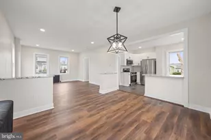 261 B St, Carneys Point, NJ 08069 - Photo 9