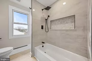 261 B St, Carneys Point, NJ 08069 - Photo 23