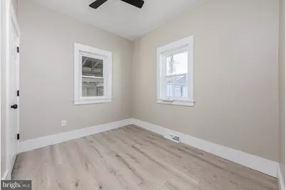 581 N Broadway, Pennsville Township, NJ 08023 - Photo 9