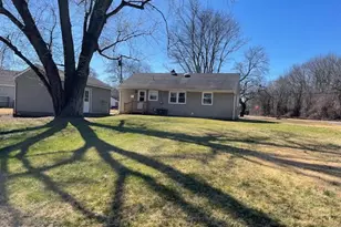 1 Donna Dr, Pedricktown, NJ 08067 - Photo 5