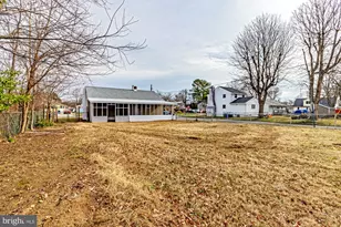 129 Highland Ave, Pennsville, NJ 08070 - Photo 21