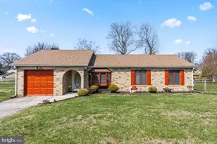 116 Lotus Ln, Carneys Point, NJ 08069 - Photo 1