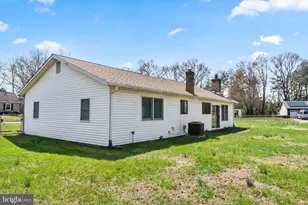 116 Lotus Ln, Carneys Point, NJ 08069 - Photo 19