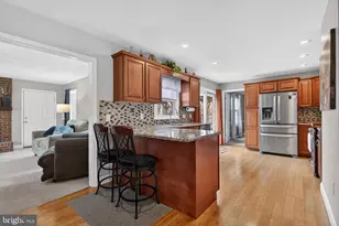 46 Maplewood Ave, Carneys Point, NJ 08069 - Photo 21