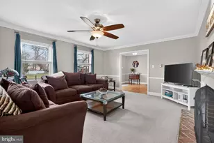 46 Maplewood Ave, Carneys Point, NJ 08069 - Photo 9