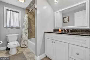 46 Maplewood Ave, Carneys Point, NJ 08069 - Photo 41