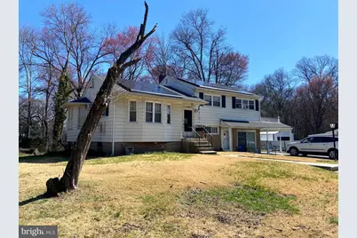 70 Locust Avenue, Pennsville Township, NJ 08070 - Photo 1