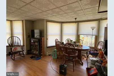 70 Locust Avenue, Pennsville Township, NJ 08070 - Photo 7