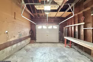 8 Woodside Pl, Pennsville Township, NJ 08070 - Photo 11