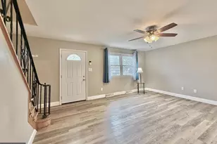 8 Woodside Pl, Pennsville Township, NJ 08070 - Photo 13