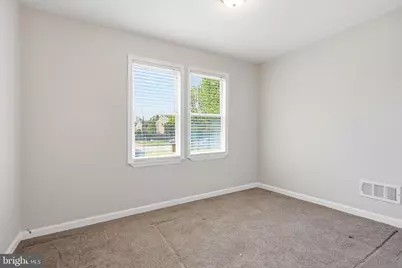 152 Cumberland Avenue, Penns Grove, NJ 08069 - Photo 11