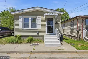 152 Cumberland Ave, Penns Grove, NJ 08069 - Photo 1