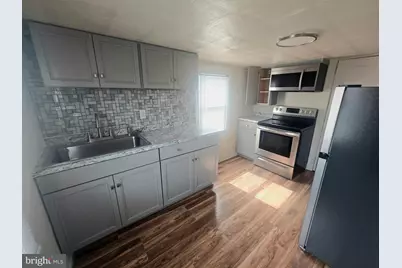 276 E Broadway #UNIT B, Salem, NJ 08079 - Photo 5