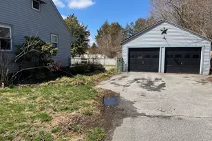 1079 Kings Hwy, Pilesgrove Township, NJ 08098 - Photo 3