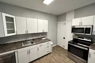 242 Grant St, Salem, NJ 08079 - Photo 5