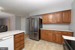 579 Lincoln Rd, Pilesgrove, NJ 08098 - Photo 9