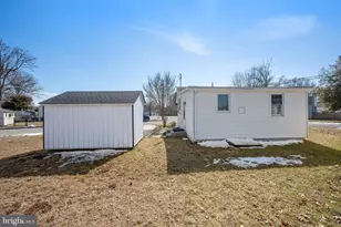 75 S Washington Dr, Pennsville Township, NJ 08070 - Photo 9