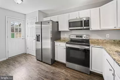 329 Wilson Avenue, Carneys Point, NJ 08069 - Photo 9