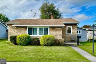 328 Polk Ave, Carneys Point, NJ 08069 - Photo 3