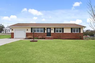 482 Almond Rd, Pittsgrove, NJ 08318 - Photo 1