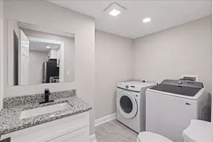 20 Church St, Penns Grove, NJ 08069 - Photo 13