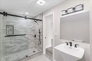 20 Church St, Penns Grove, NJ 08069 - Photo 17