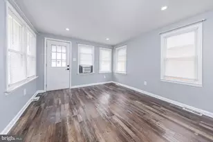 277 S River Walk, Penns Grove, NJ 08069 - Photo 9