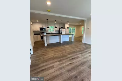 28 Fourth Avenue, Carneys Point, NJ 08069 - Photo 3